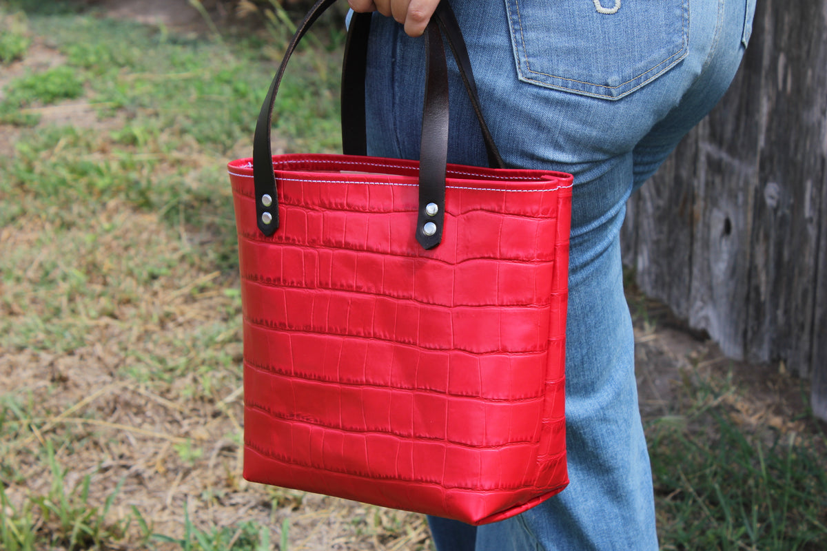 Jolene - Embossed Scarlet Croc